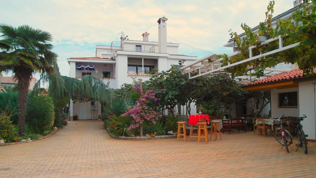 Casa Bianca Appartement Medulin Buitenkant foto
