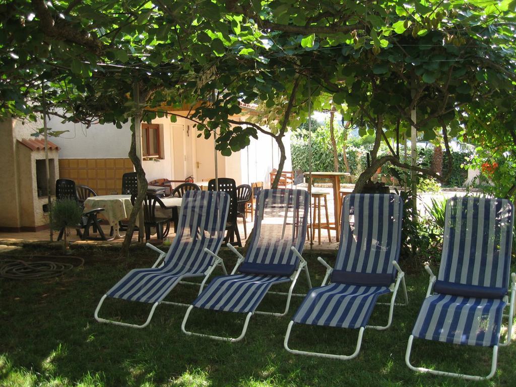Casa Bianca Appartement Medulin Buitenkant foto